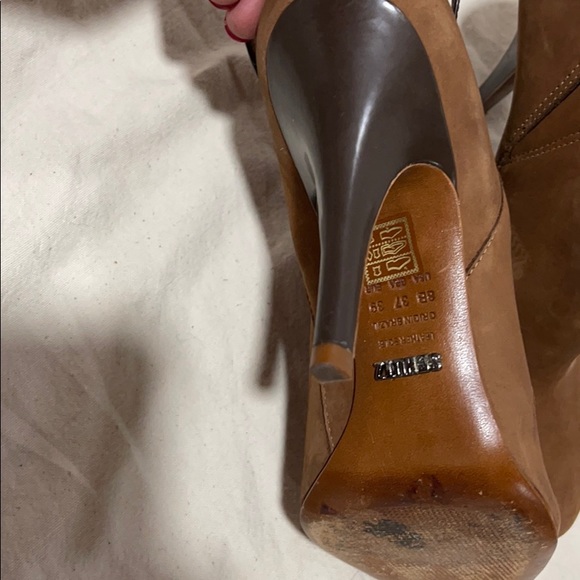 Booties - Picture 3 of 5